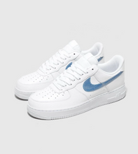 Load image into Gallery viewer, Nike Air Force 1